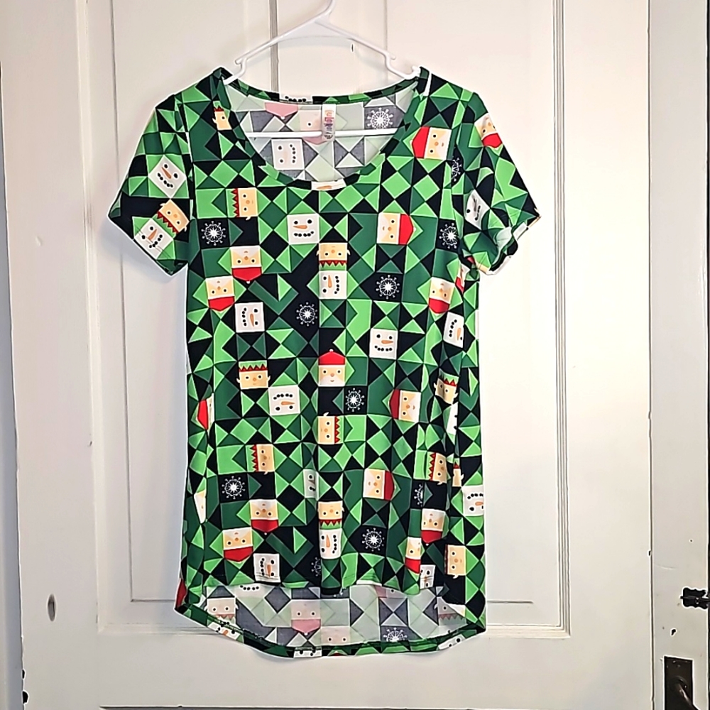 Lularoe Christmas t-shirt size xxs